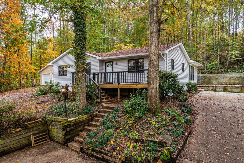 215 N Slope Ln, Clinton, TN 37716