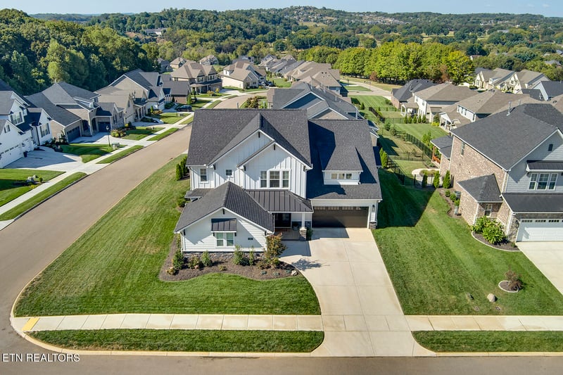 215 Reverence Run Ln, Farragut, TN 37934