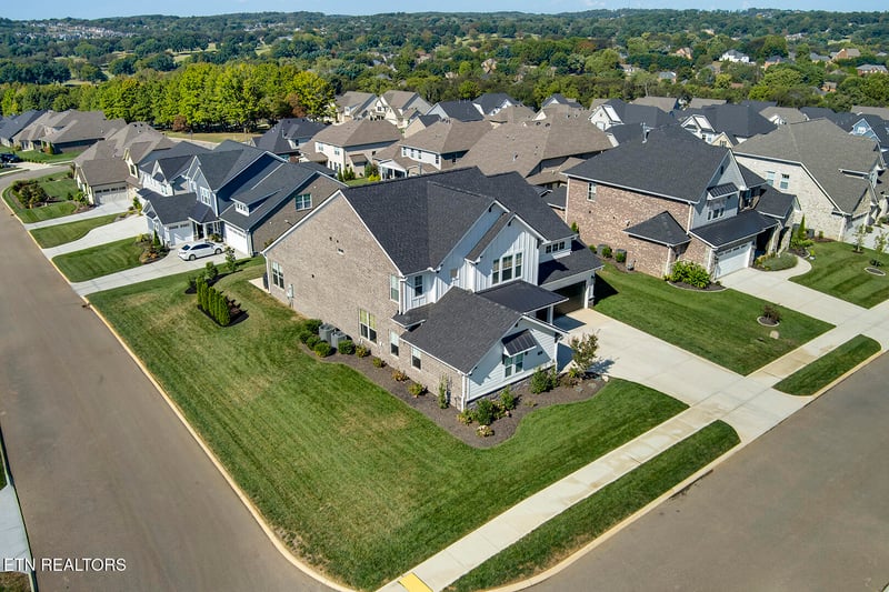 215 Reverence Run Ln, Farragut, TN 37934