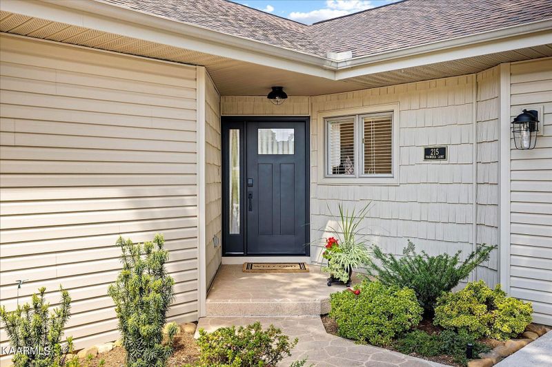 215 Tooweka Ln, Loudon, TN 37774