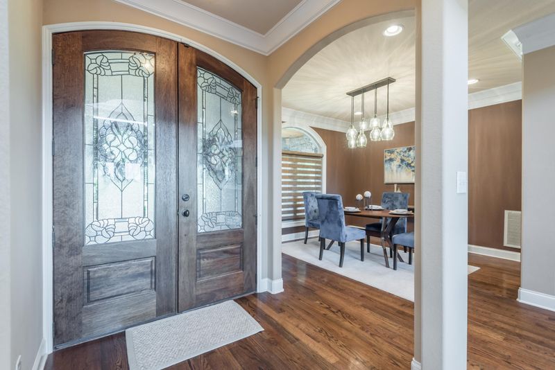 215 Waters Edge Way, Lenoir City, TN 37771