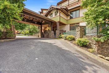 215 Woliss Ln #407, Gatlinburg, TN 37738