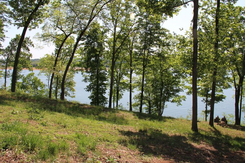 2150 Edgewater Sound, Morristown, TN 37814
