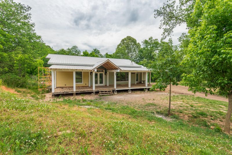 2150 Malone Rd, Loudon, TN 37774