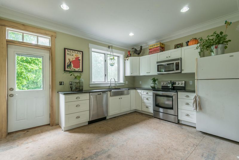 2150 Malone Rd, Loudon, TN 37774