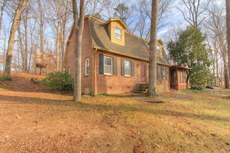 2150 Woods Smith Rd, Knoxville, TN 37921