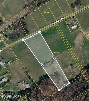 21558 Martel Rd, Lenoir City, TN 37772