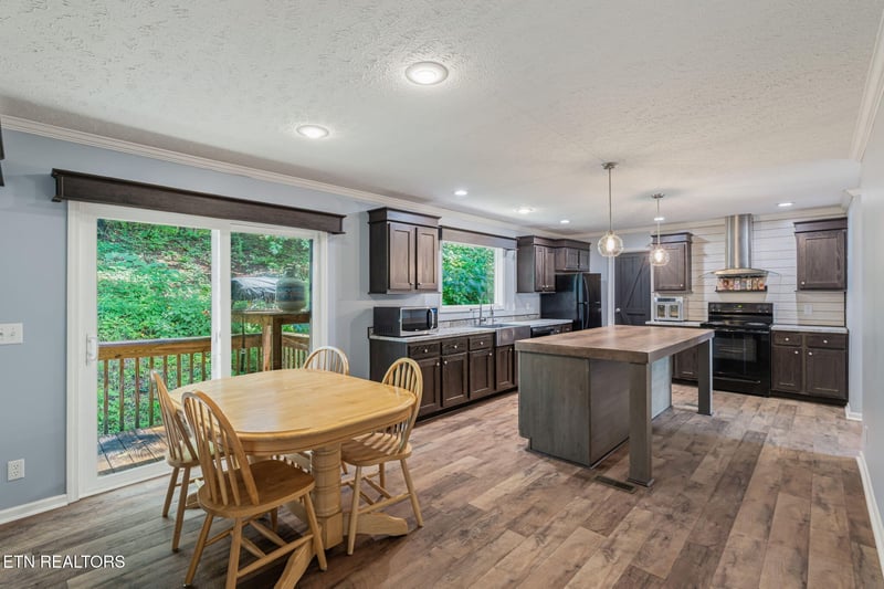 2156 Hiwassee Rd, Sweetwater, TN 37874