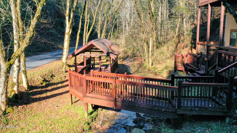 2158 Ridgecrest Loop Ln, Sevierville, TN 37876