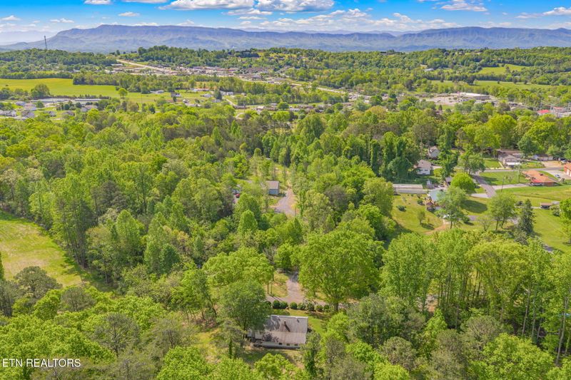 216 Burnett Ln, Knoxville, TN 37920
