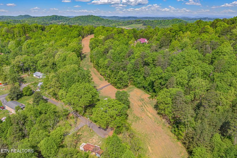216 Burnett Ln, Knoxville, TN 37920