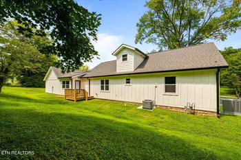216 Lafayette St, Oneida, TN 37841