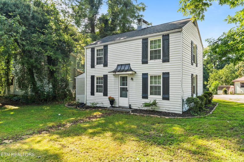216 Oak Rd, Norris, TN 37828