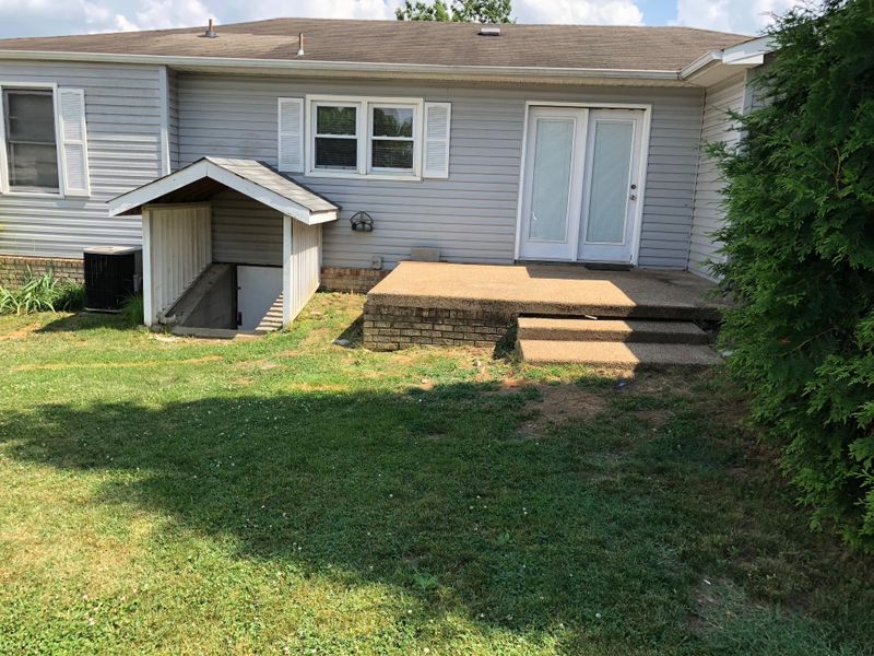 216 Pauline Ave, Morristown, TN 37813