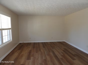 2162 Ona Rd, Crossville, TN 38572
