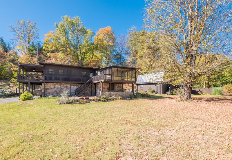 2166 Waldens Creek Rd, Sevierville, TN 37862