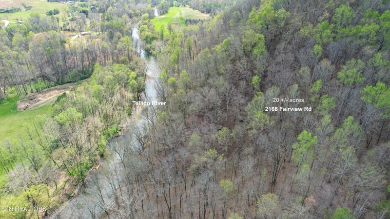 2168 Fairview Rd, Tellico Plains, TN 37385
