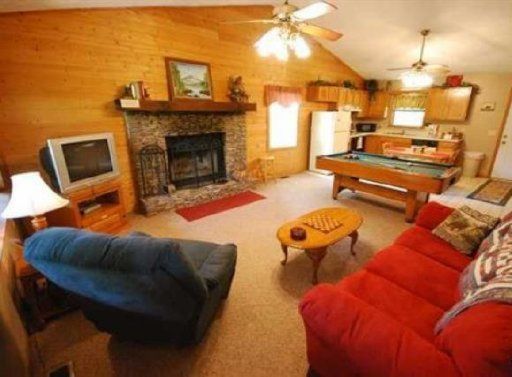 2168 Patterson Lead Way, Pigeon Forge, TN 37862