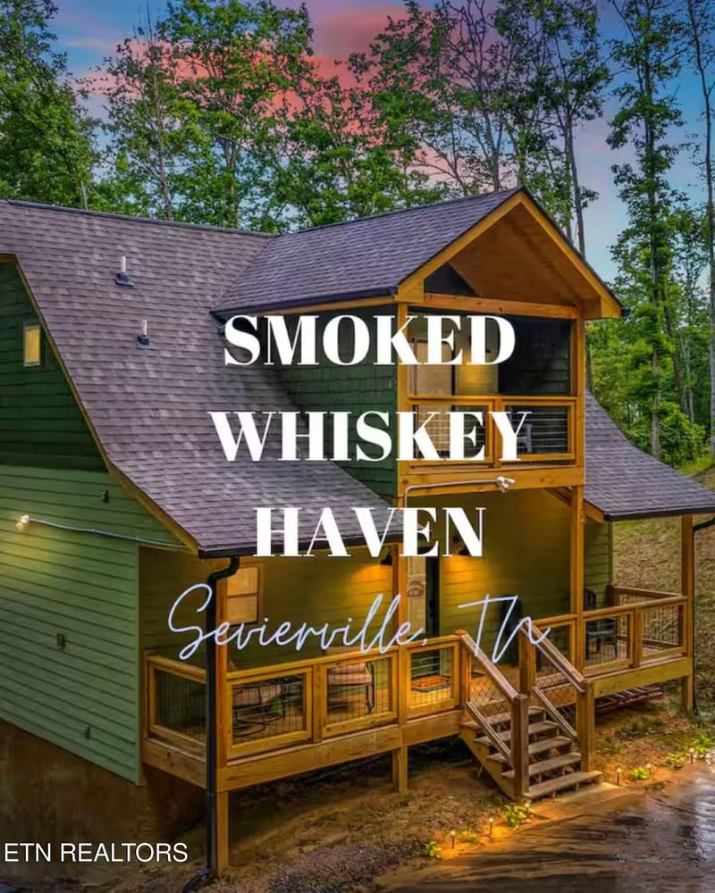 2169 Newt Huff Ln, Sevierville, TN 37862