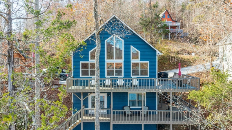 217 Flat Hollow Marina Rd, Speedwell, TN 37870