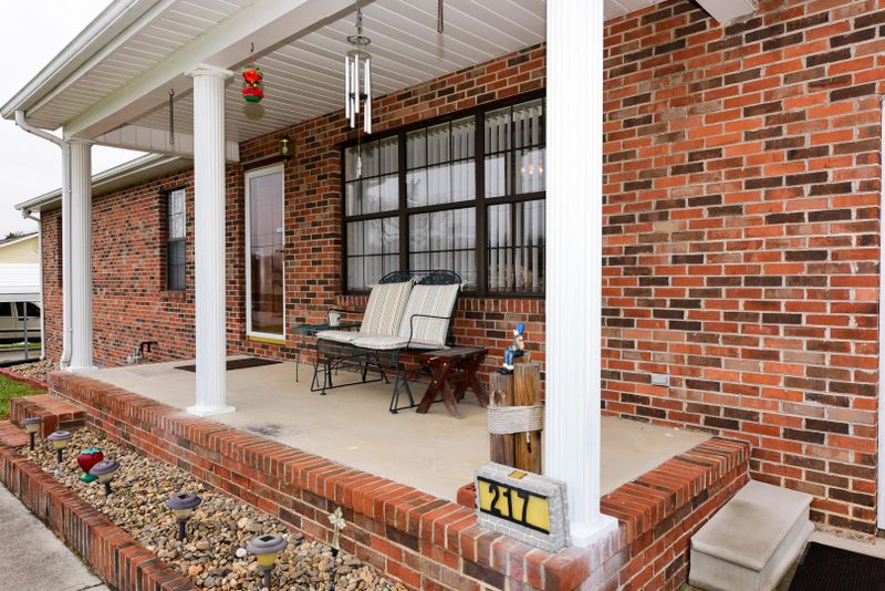 217 Fowler St, Vonore, TN 37885