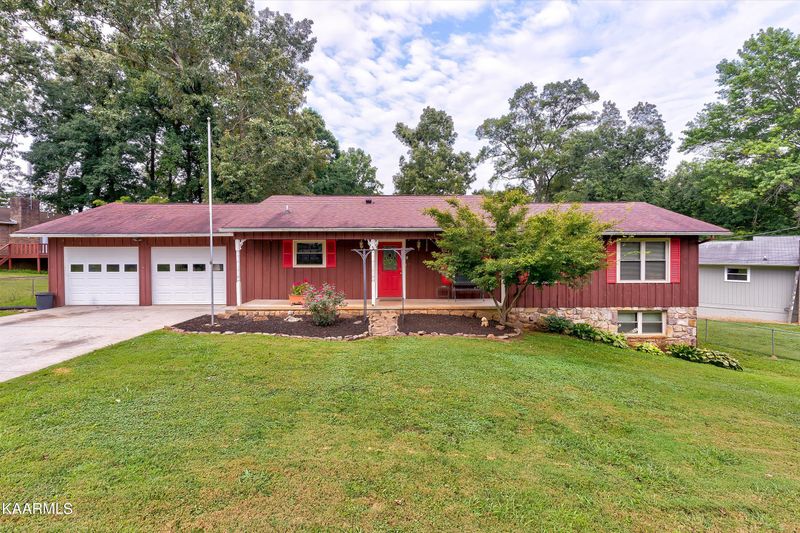 217 Glendale Dr, Seymour, TN 37865