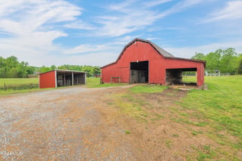 217 Ollis Rd, Oliver Springs, TN 37840