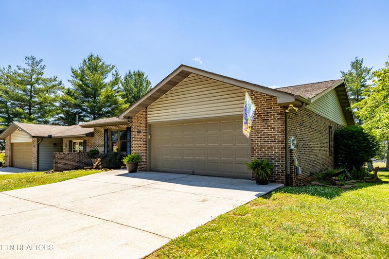 217 Villa Dr, Seymour, TN 37865