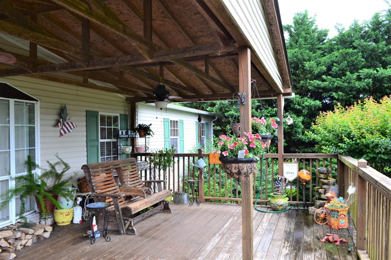 217 Westmoreland Ct, Seymour, TN 37865