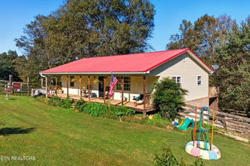 2170 Hinds Creek Rd, Heiskell, TN 37754