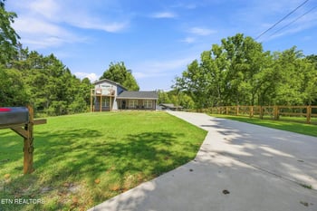 2170 Stone Rd, Blaine, TN 37709