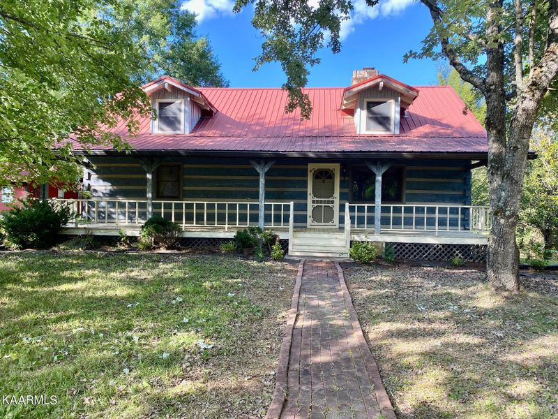 2170 Waldens Creek Rd, Sevierville, TN 37862