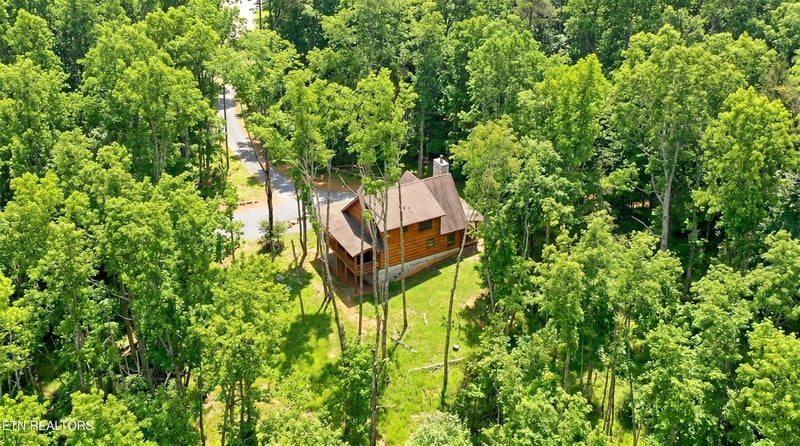 2171 Bause Watson Ln, Gatlinburg, TN 37738