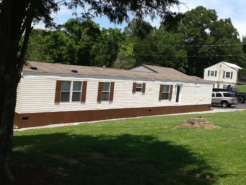 2172 Highway 70 E, Lenoir City, TN 37772