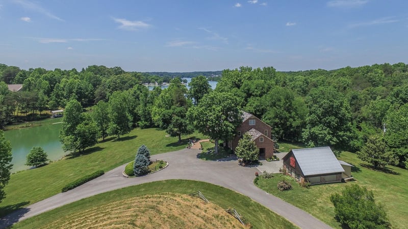 2175 Appleby Rd, Greenback, TN 37742