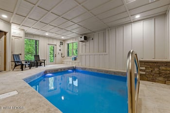 2176 Spurling Rd, Sevierville, TN 37862
