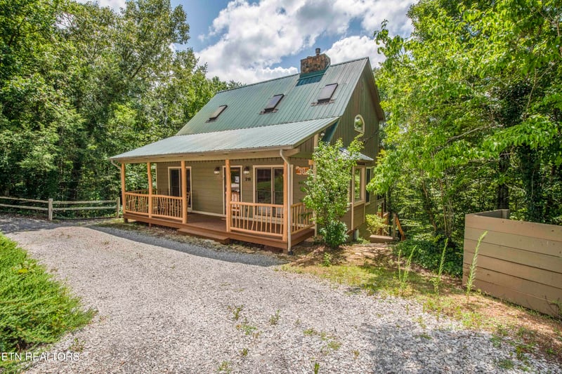 218 Ace Gap Rd, Townsend, TN 37882