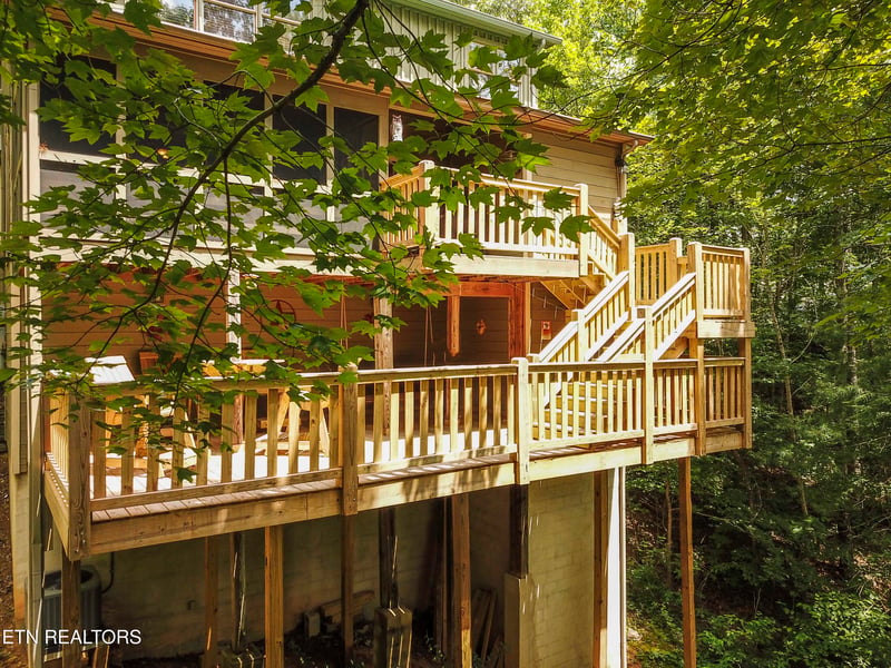 218 Ace Gap Rd, Townsend, TN 37882