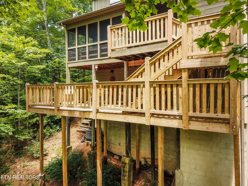 218 Ace Gap Rd, Townsend, TN 37882
