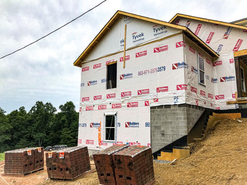 218 Black Oak Rd, Harriman, TN 37748