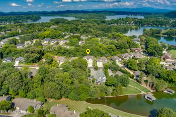 218 Chatuga Way, Loudon, TN 37774