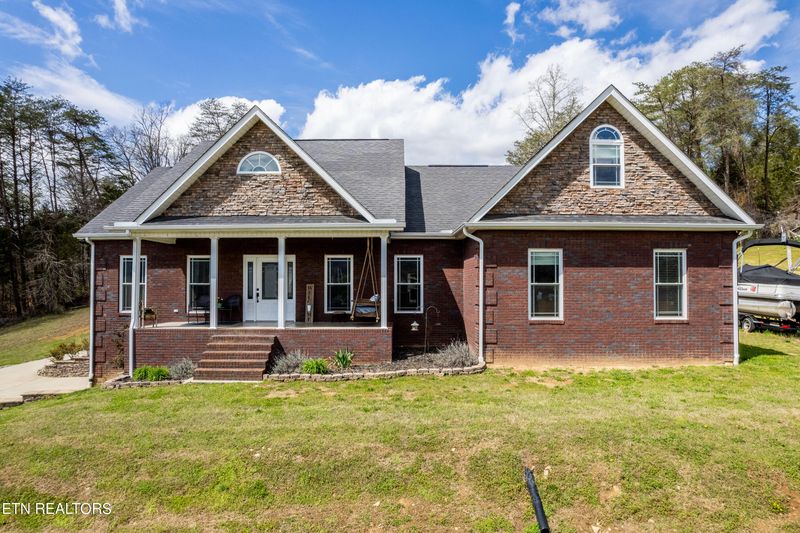 218 Coffey Ln, Rutledge, TN 37861