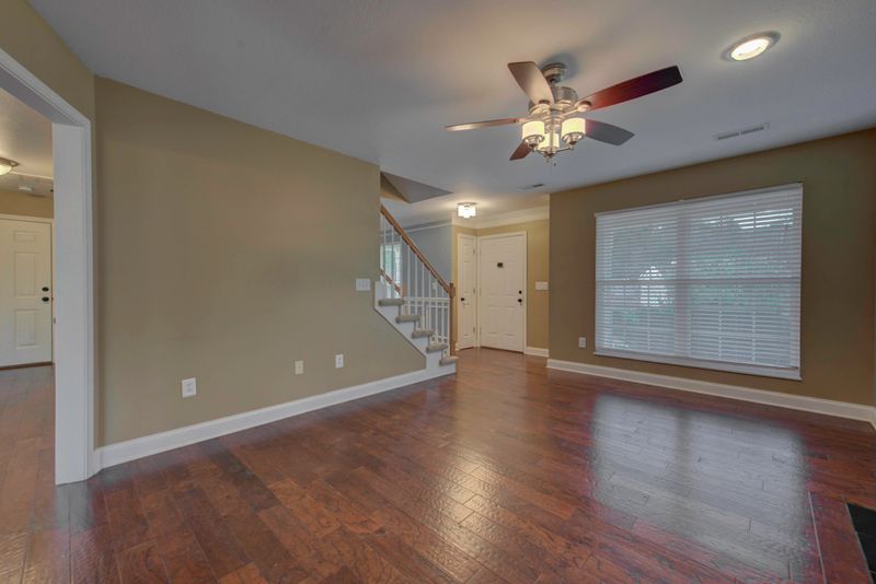 218 Hermitage Blvd, Oak Ridge, TN 37830