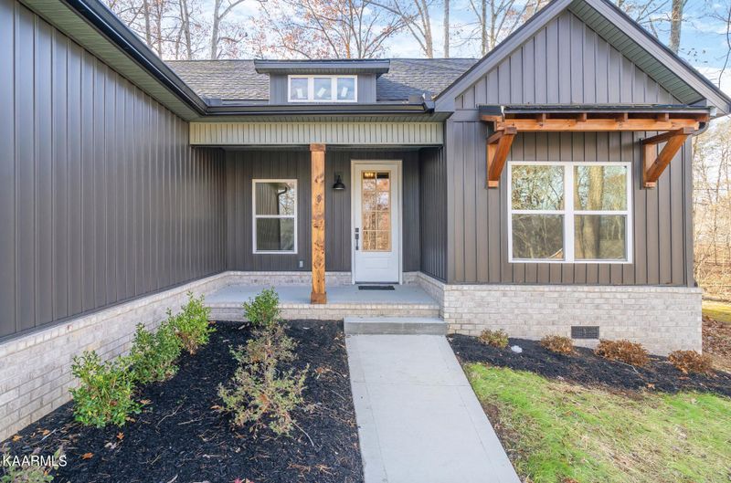 218 Inata Ln, Loudon, TN 37774