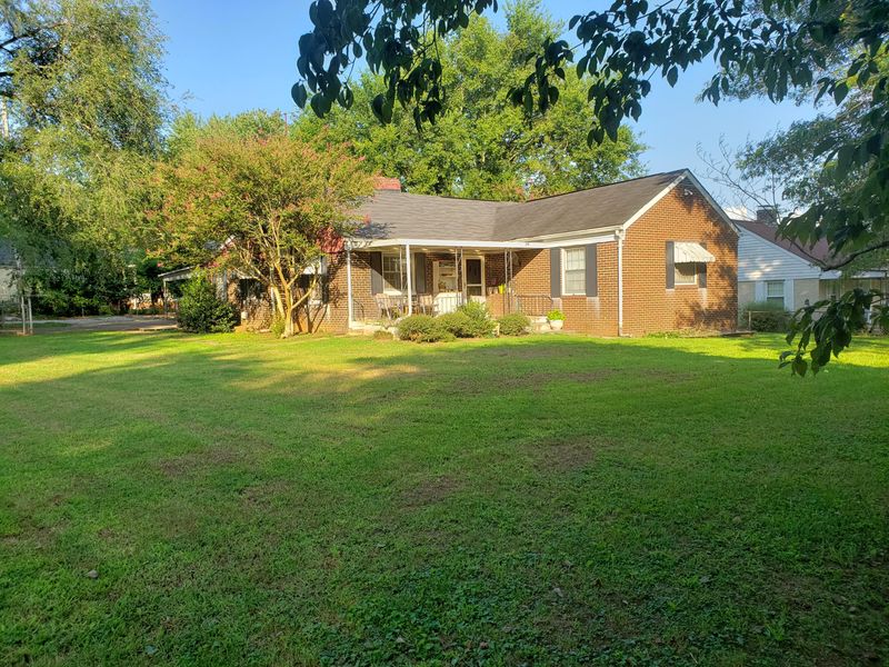 218 Juniper Ave, Alcoa, TN 37701