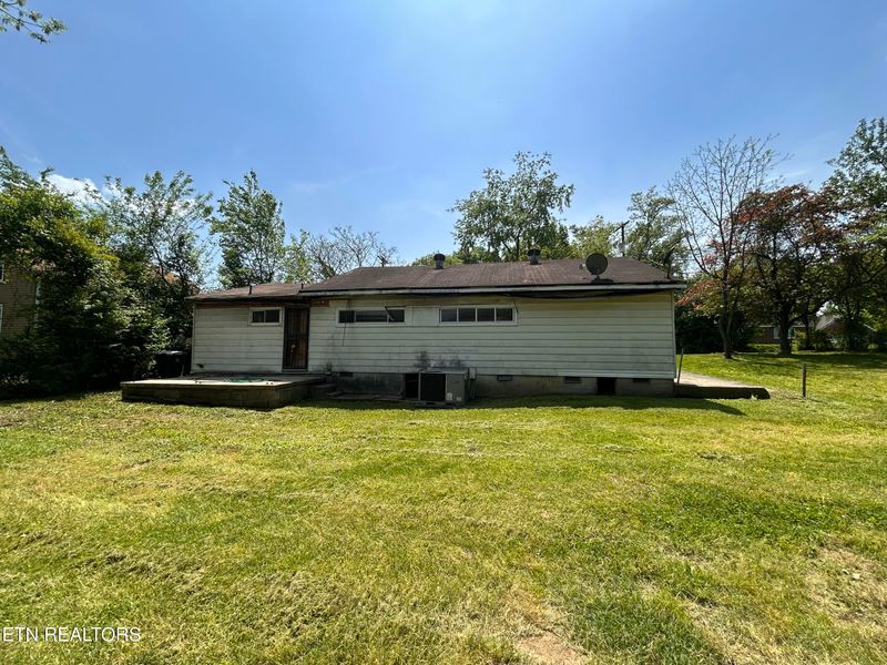 218 Michael St, Knoxville, TN 37914