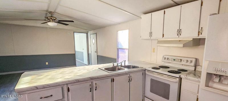 218 Monroe Hollow Rd, Powder Springs, TN 37848