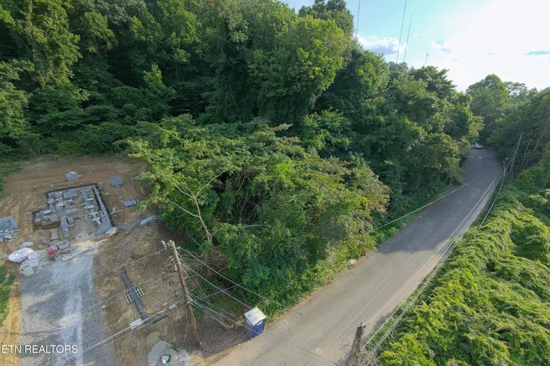 218 Shipman Dr, Knoxville, TN 37918