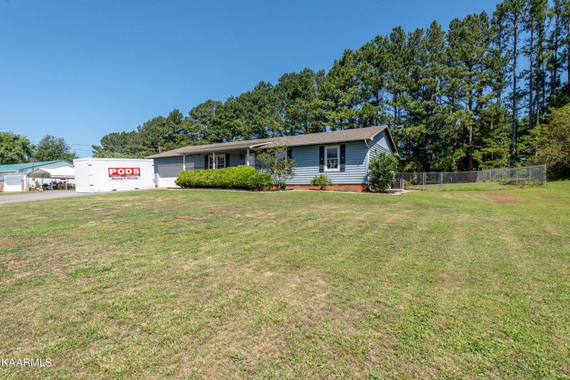 2184 Ellejoy Rd, Walland, TN 37886