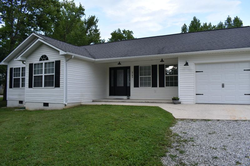 2185 Cherry Fork, Helenwood, TN 37755